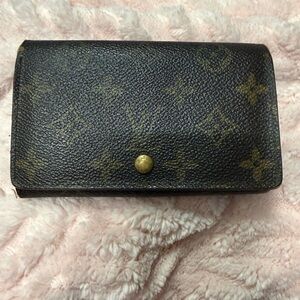 Louis Vuitton Black and Gold Monogram Wallet